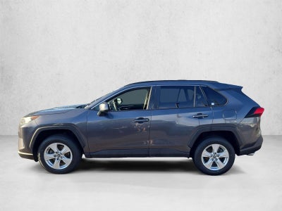 2019 Toyota RAV4 XLE FWD (GS)