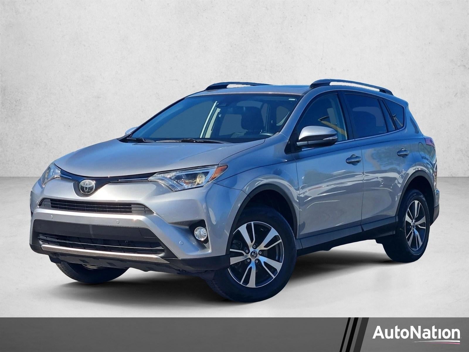 2018 Toyota RAV4 XLE FWD (GS)
