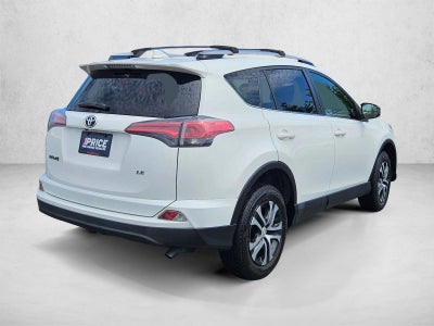 2017 Toyota RAV4 LE FWD (GS)