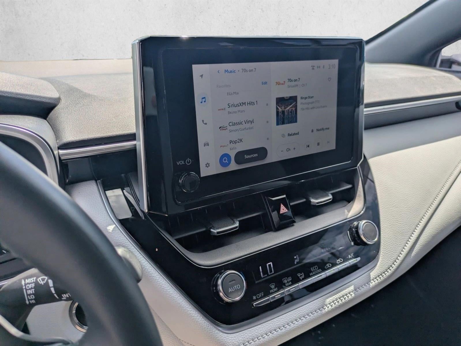 2023 Toyota Corolla Hatchback SE CVT (Natl)