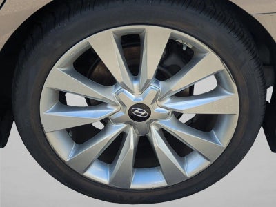 2013 Hyundai AZERA 4dr Sdn