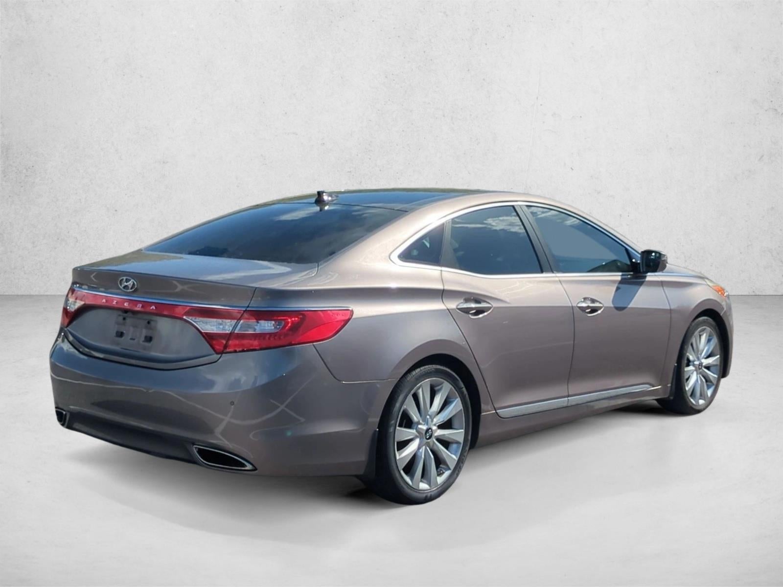 2013 Hyundai AZERA 4dr Sdn