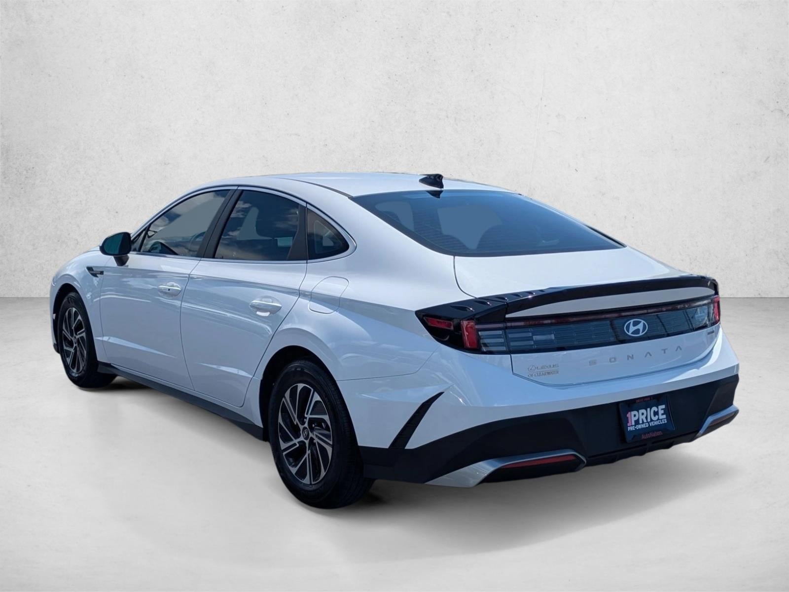 2026 Hyundai SONATA Hybrid Blue FWD