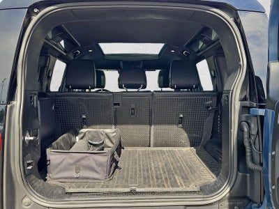 2021 Land Rover Defender 110 X-Dynamic SE AWD