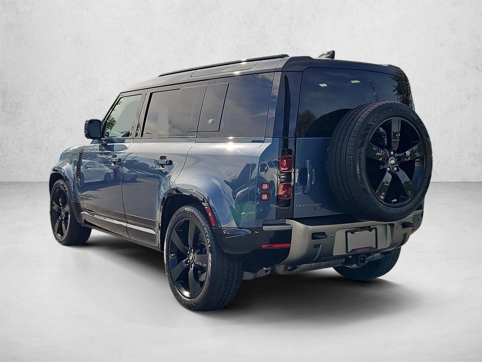 2021 Land Rover Defender 110 X-Dynamic SE AWD