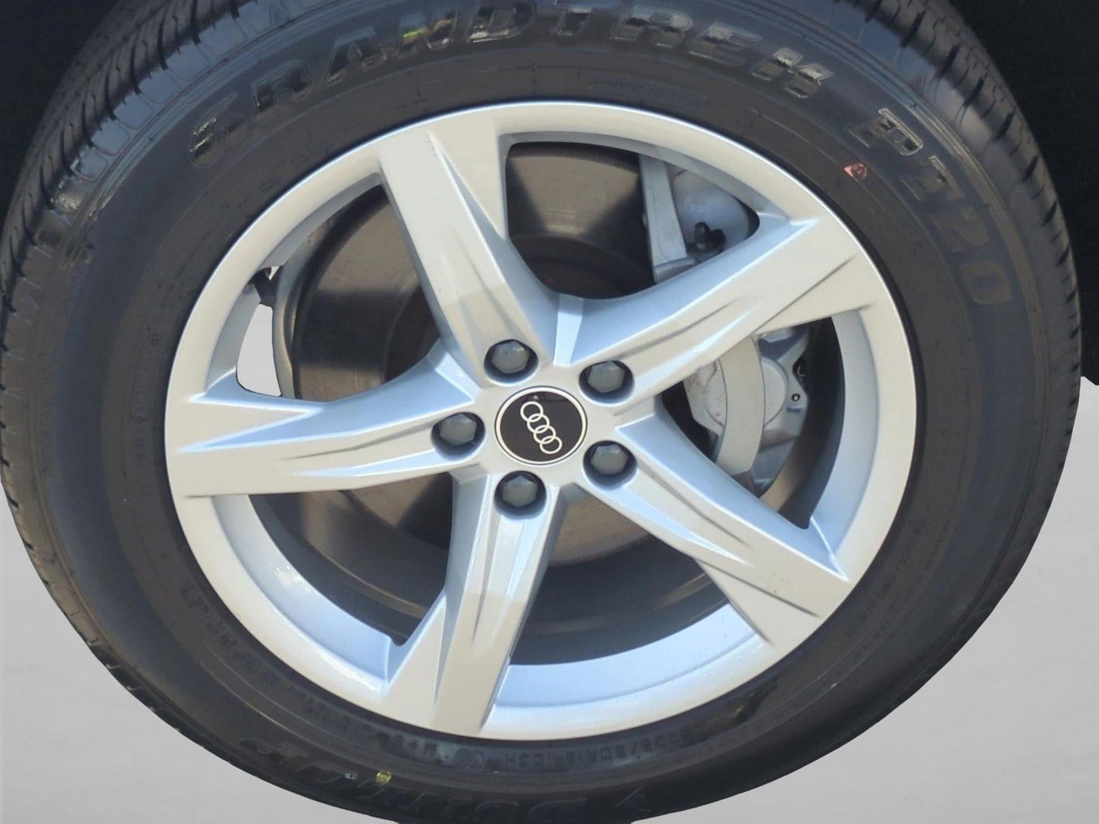 2022 Audi Q5 Premium 40 TFSI quattro