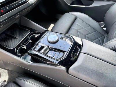 2026 BMW 530i Sedan