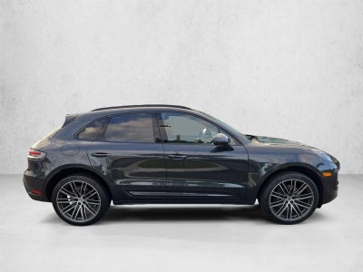 2025 Porsche Macan AWD