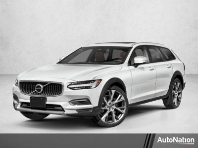 2025 Volvo V90 Cross Country B6 AWD Plus