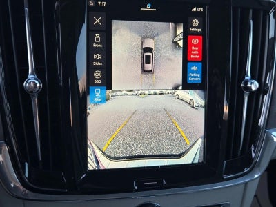 2025 Volvo V90 Cross Country B6 AWD Plus