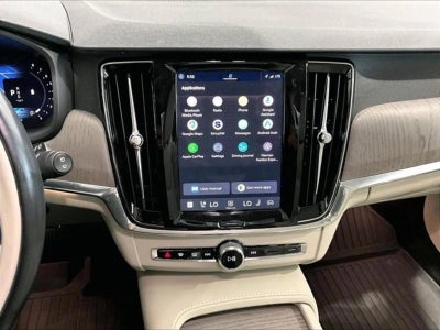 2025 Volvo V90 Cross Country B6 AWD Plus