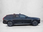 2025 Volvo V90 Cross Country B6 AWD Plus