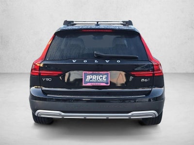 2025 Volvo V90 Cross Country B6 AWD Plus