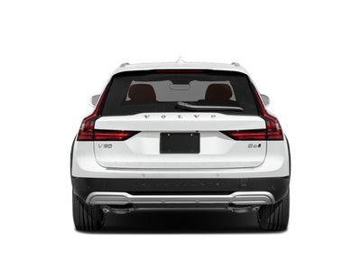 2025 Volvo V90 Cross Country B6 AWD Plus