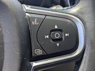 2021 Volvo XC60 T5 FWD Momentum
