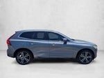 2021 Volvo XC60 T5 FWD Momentum