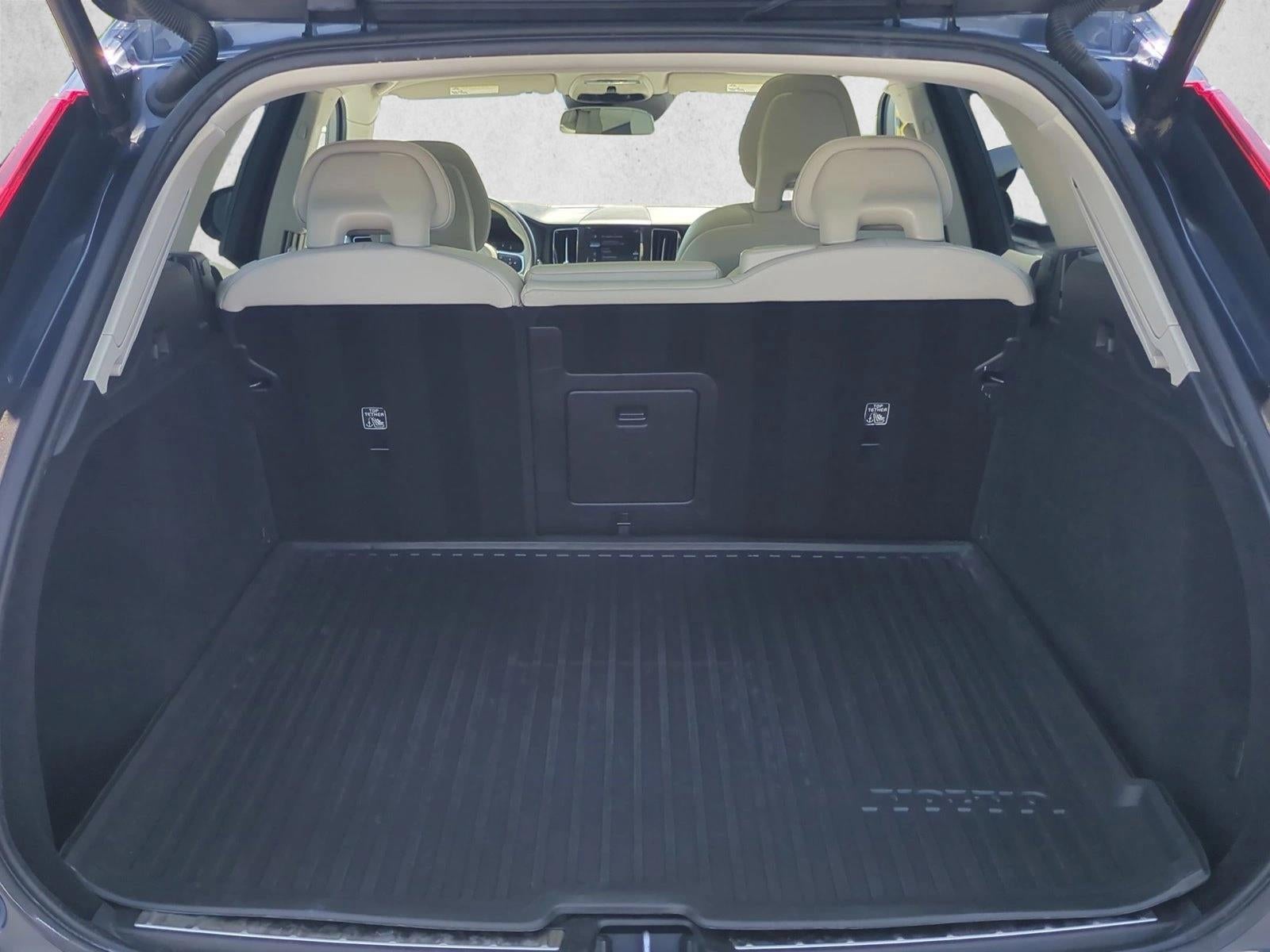 2018 Volvo XC60 T6 AWD Momentum