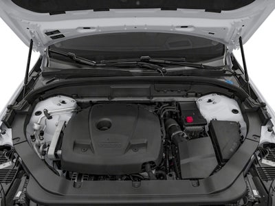 2018 Volvo XC60 T6 AWD Momentum