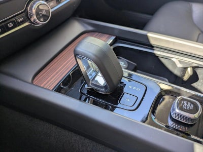 2023 Volvo V60 Cross Country B5 AWD Plus