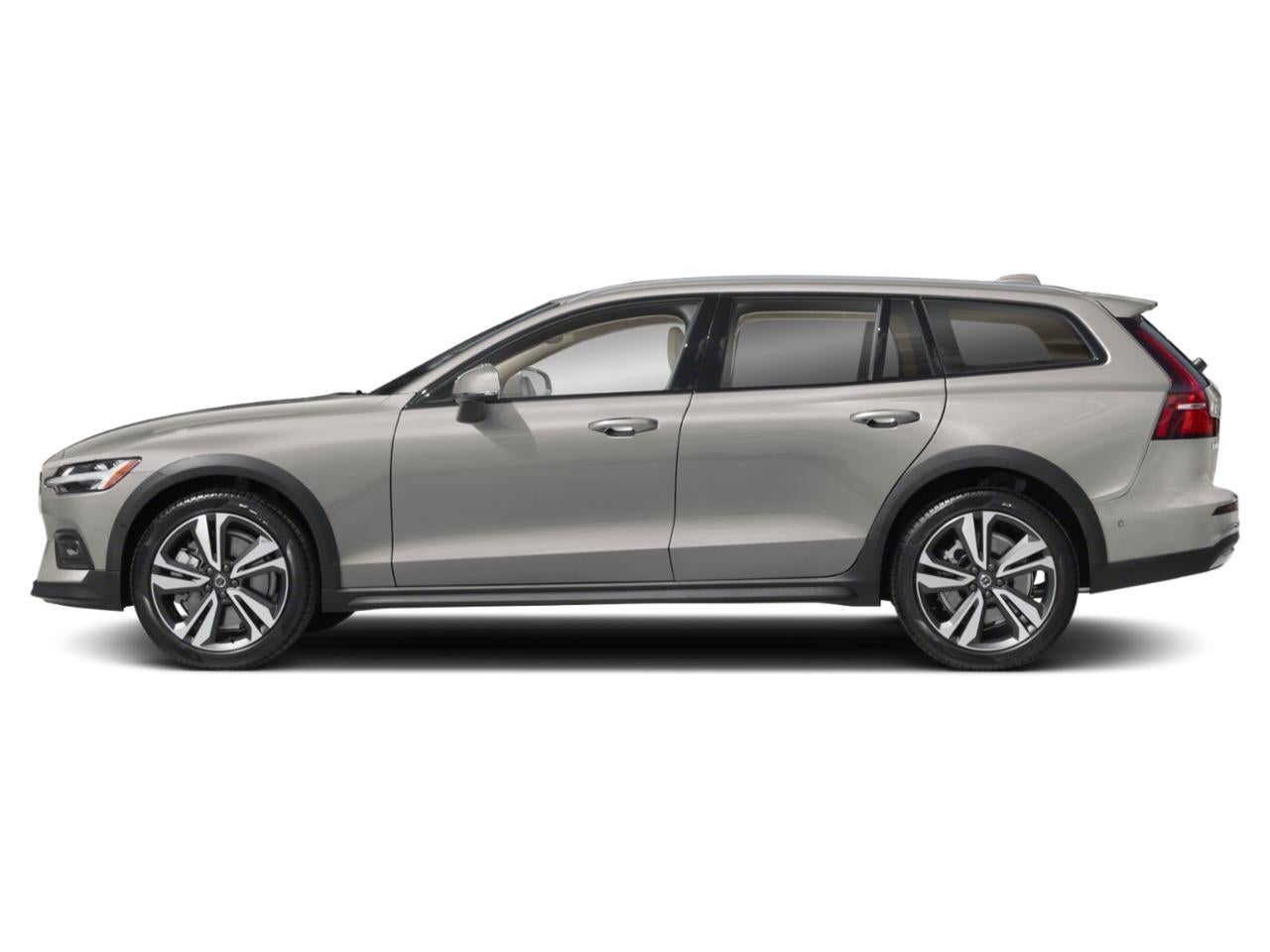 2023 Volvo V60 Cross Country B5 AWD Plus