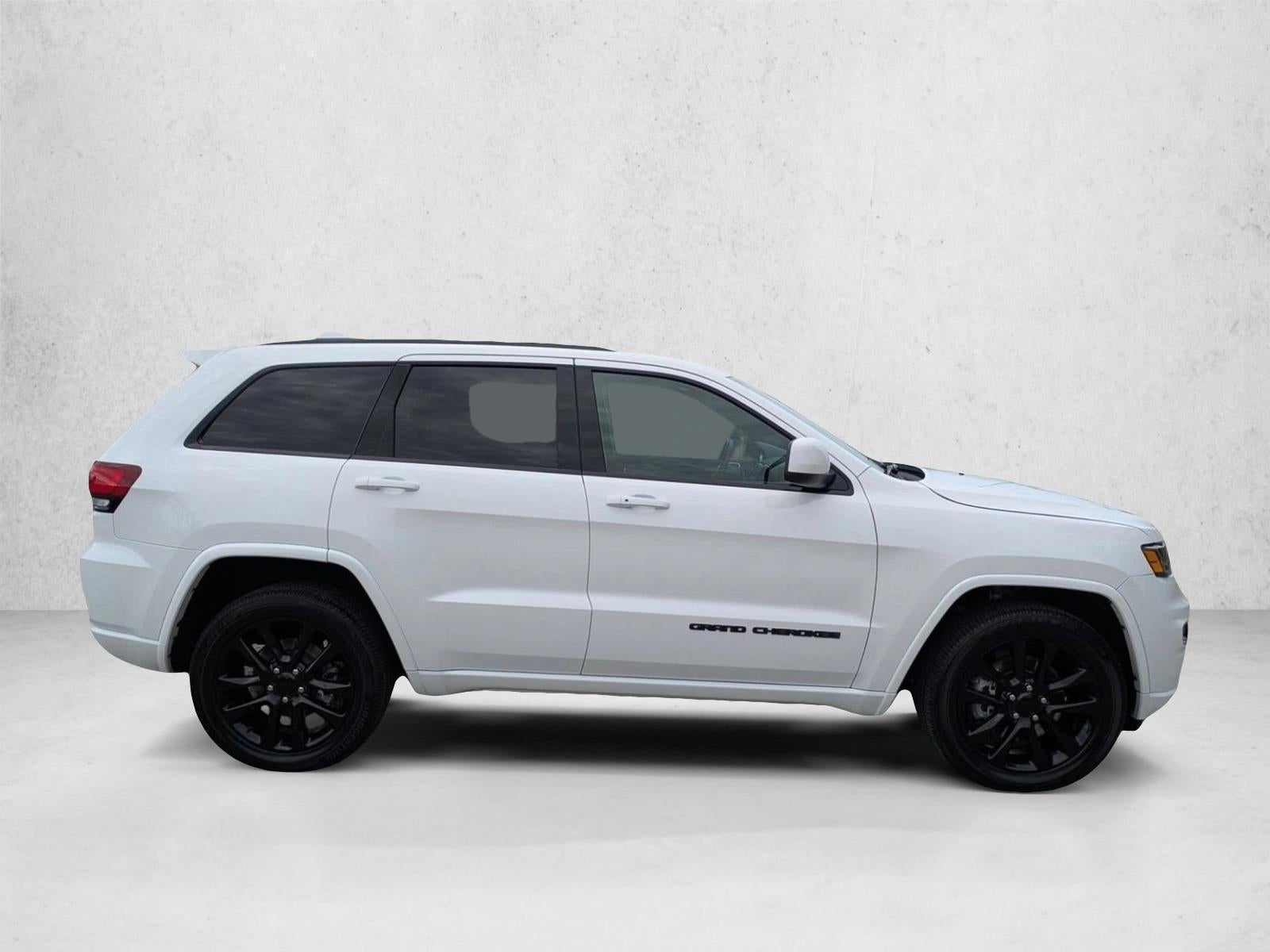 2021 Jeep Grand Cherokee Laredo X 4x2