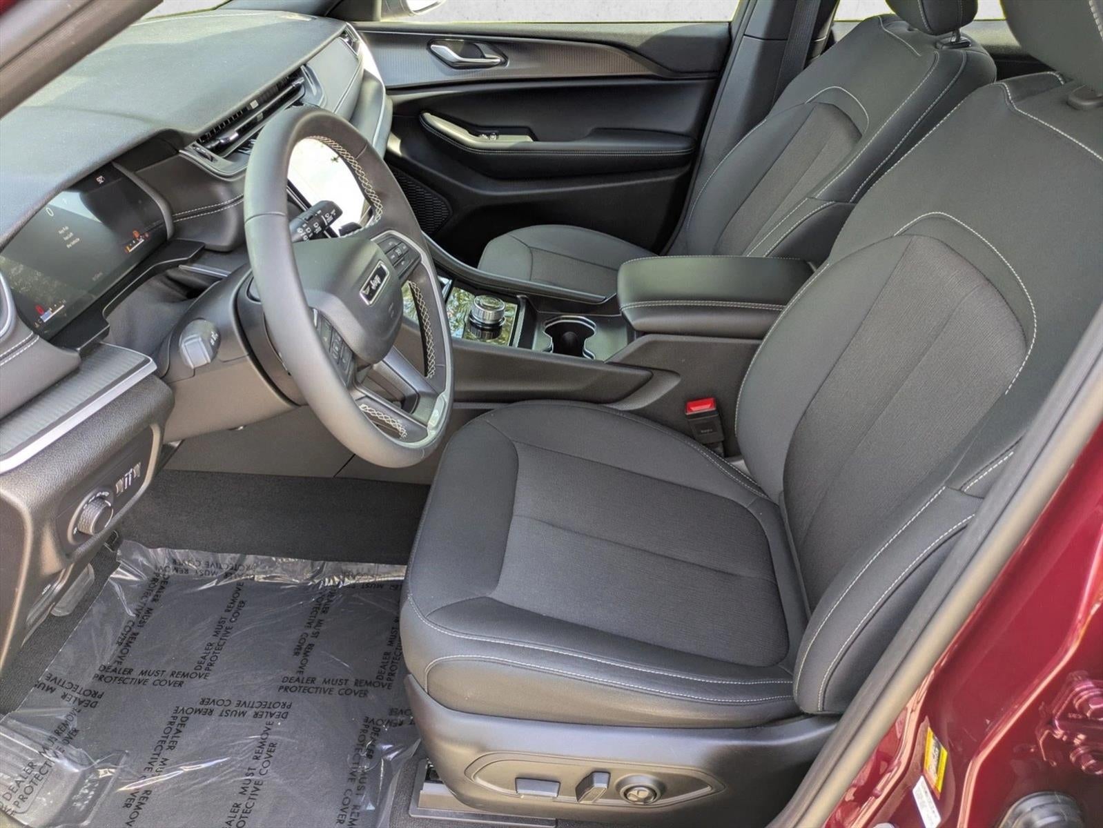 2025 Jeep Grand Cherokee L Laredo X 4x4