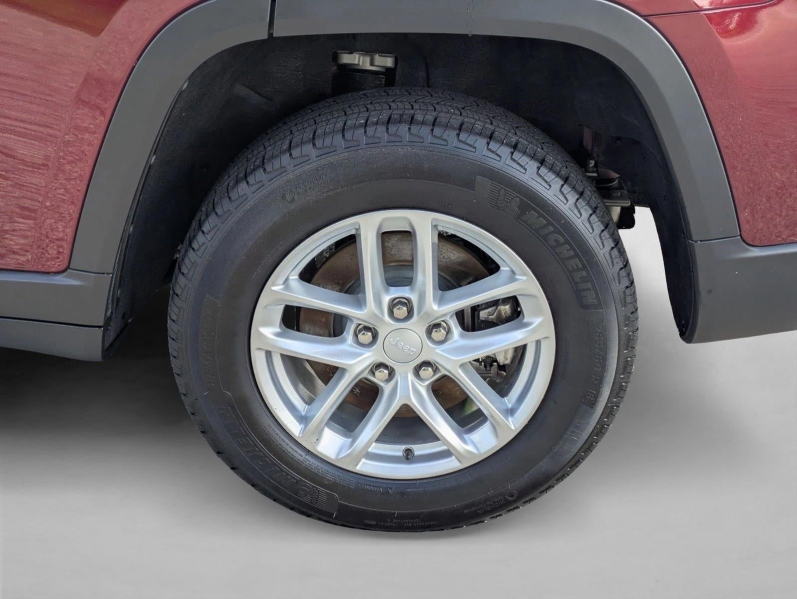 2025 Jeep Grand Cherokee L Laredo X 4x4
