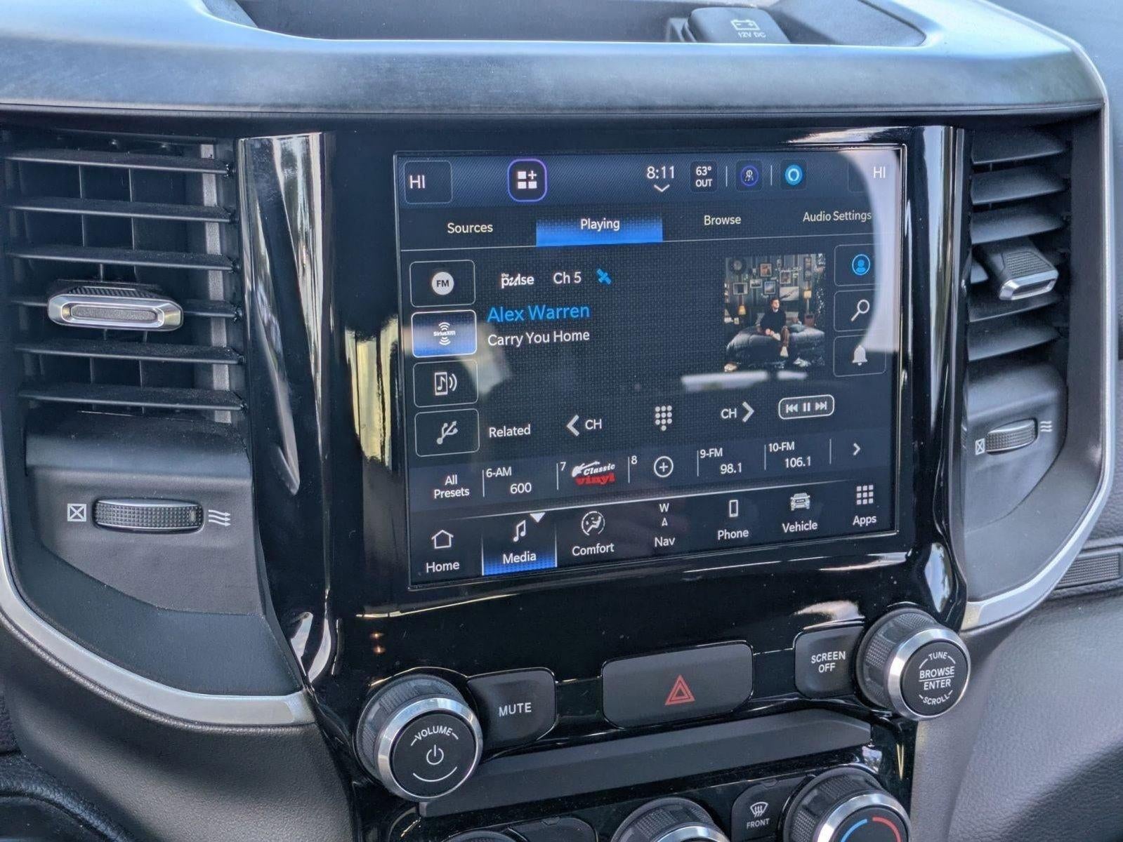 2022 RAM 1500 Big Horn 4x2 Crew Cab 5'7" Box