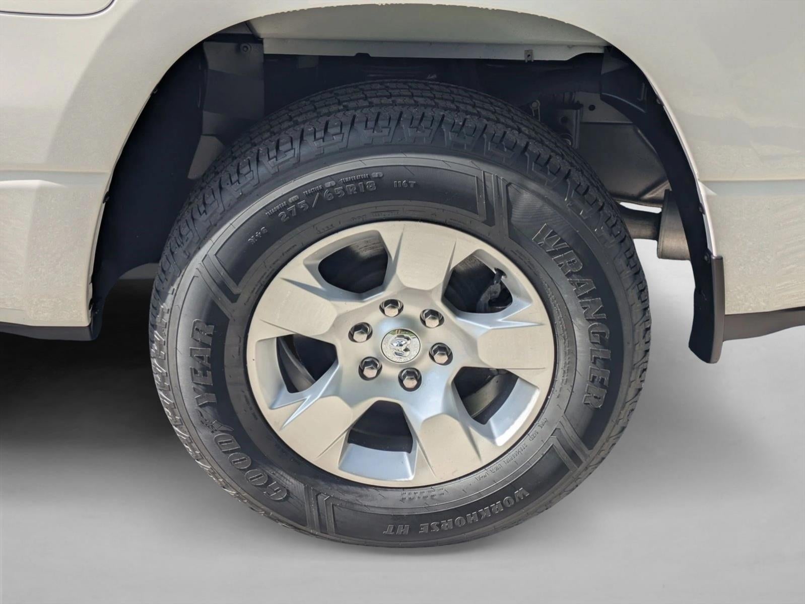 2023 RAM 1500 Big Horn 4x4 Crew Cab 6'4" Box