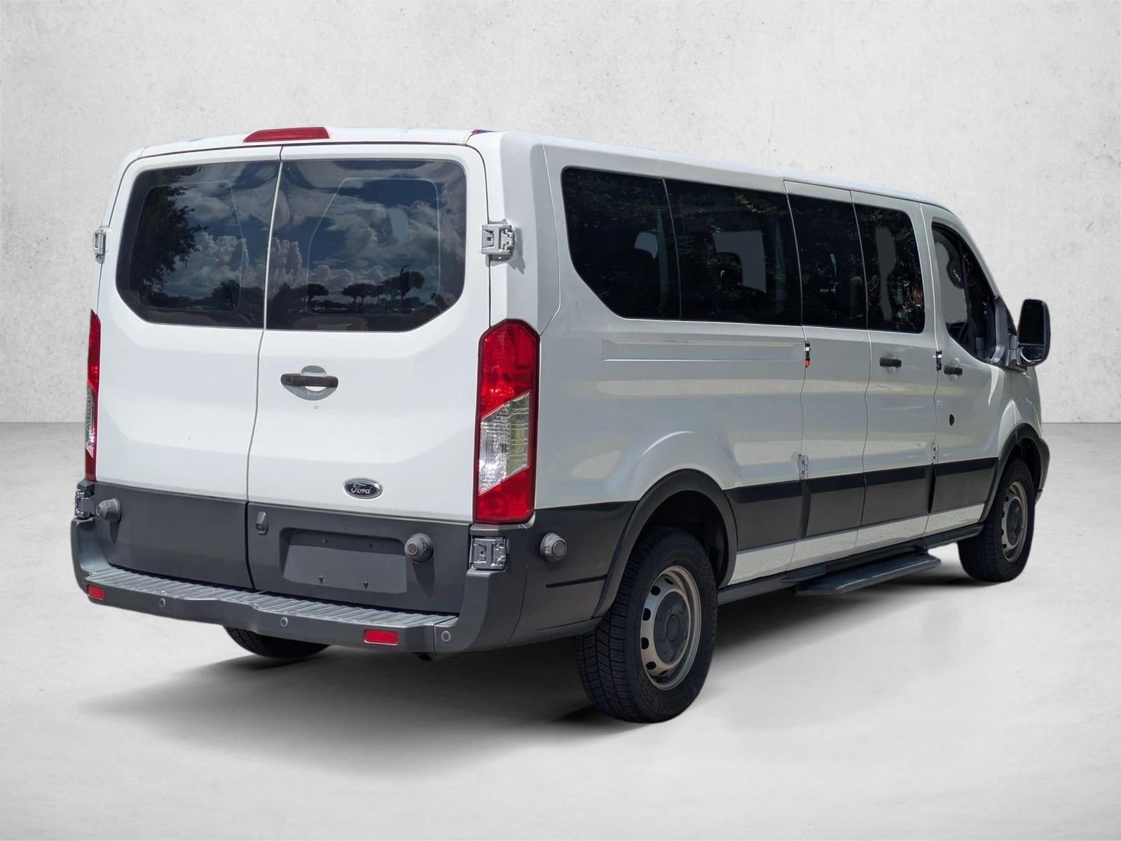 2016 Ford Transit Wagon T-350 148" Low Roof XL Swing-Out RH Dr