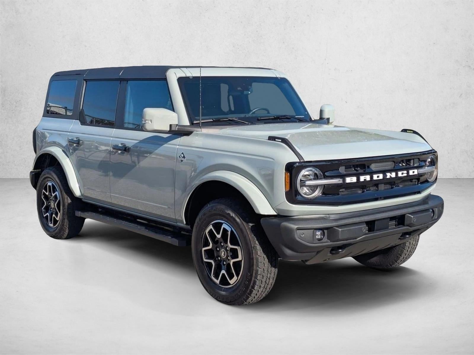 2023 Ford Bronco Outer Banks 4 Door Advanced 4x4