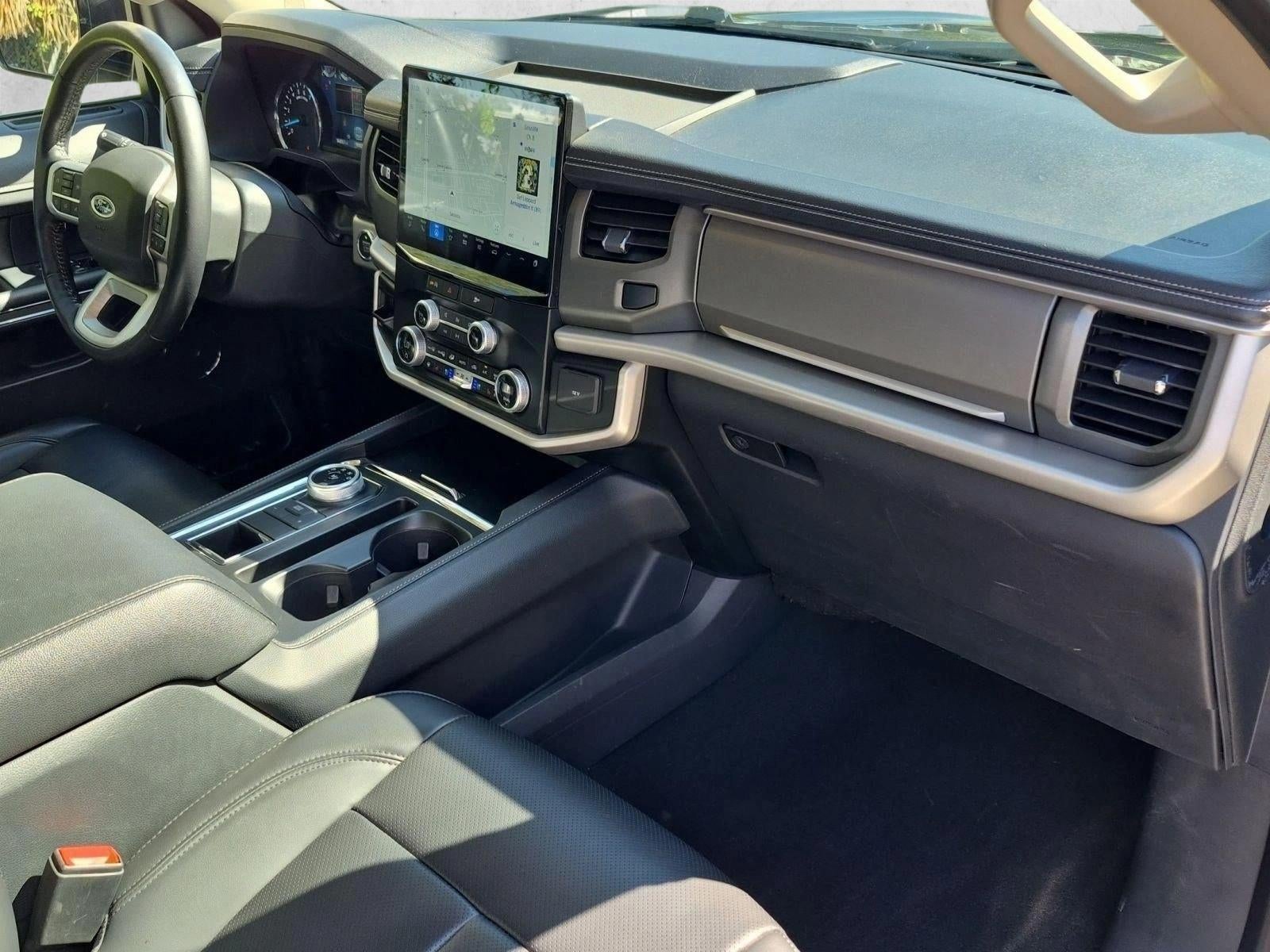 2024 Ford Expedition XLT 4x2