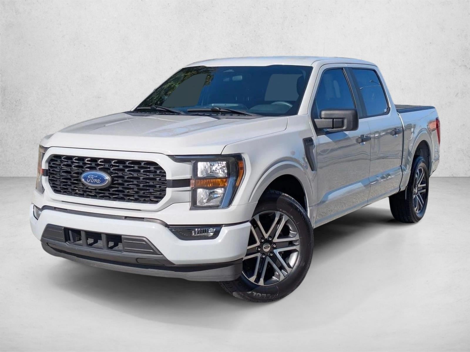 2023 Ford F-150 XL 2WD SuperCrew 5.5' Box