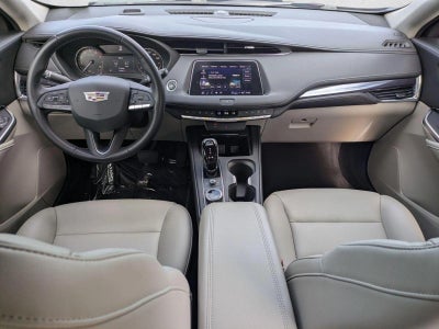 2022 Cadillac XT4 FWD 4dr Luxury