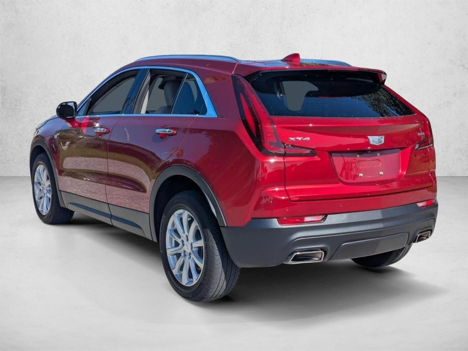 2022 Cadillac XT4 FWD 4dr Luxury