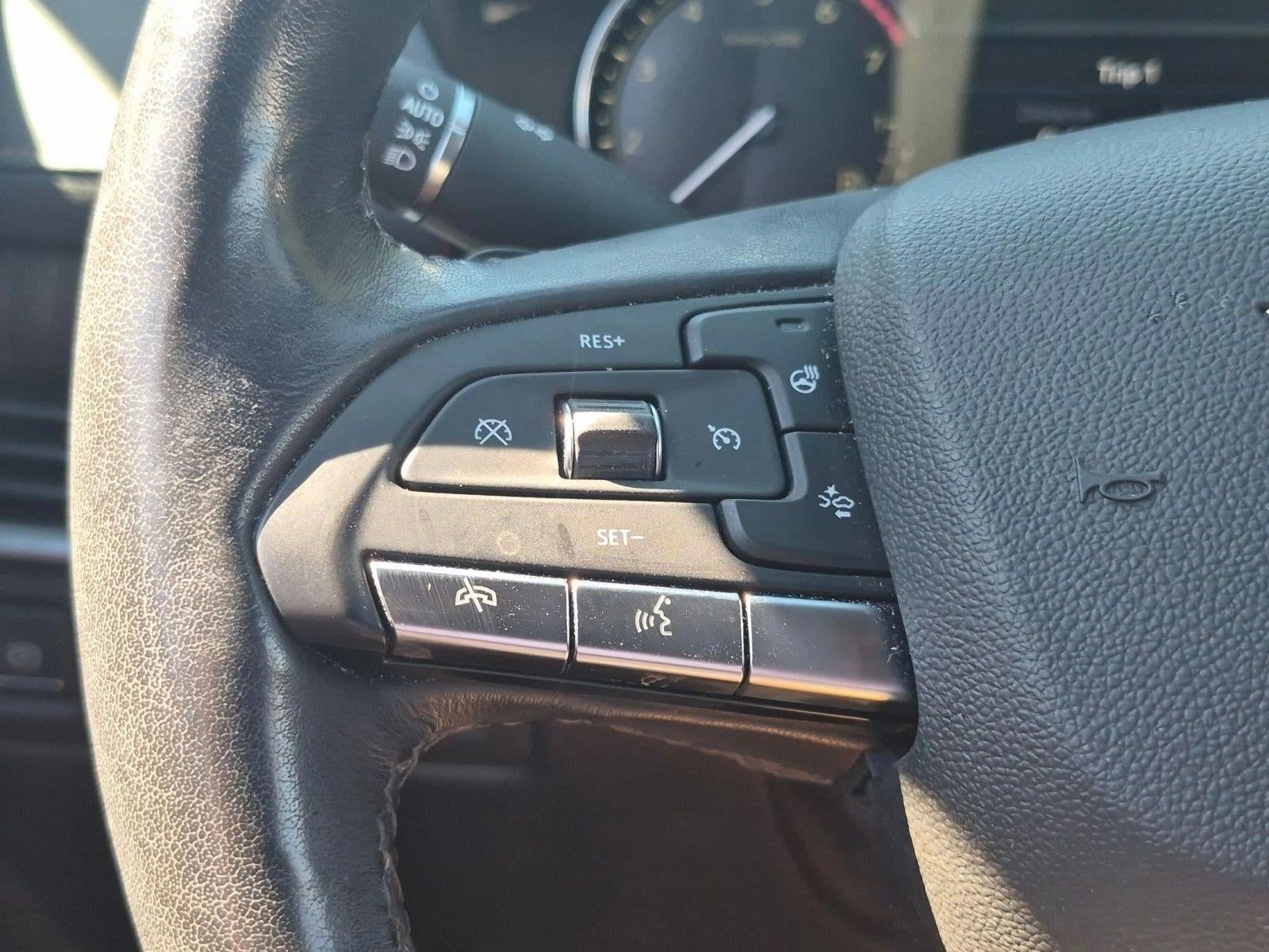 2021 Cadillac XT4 FWD 4dr Premium Luxury