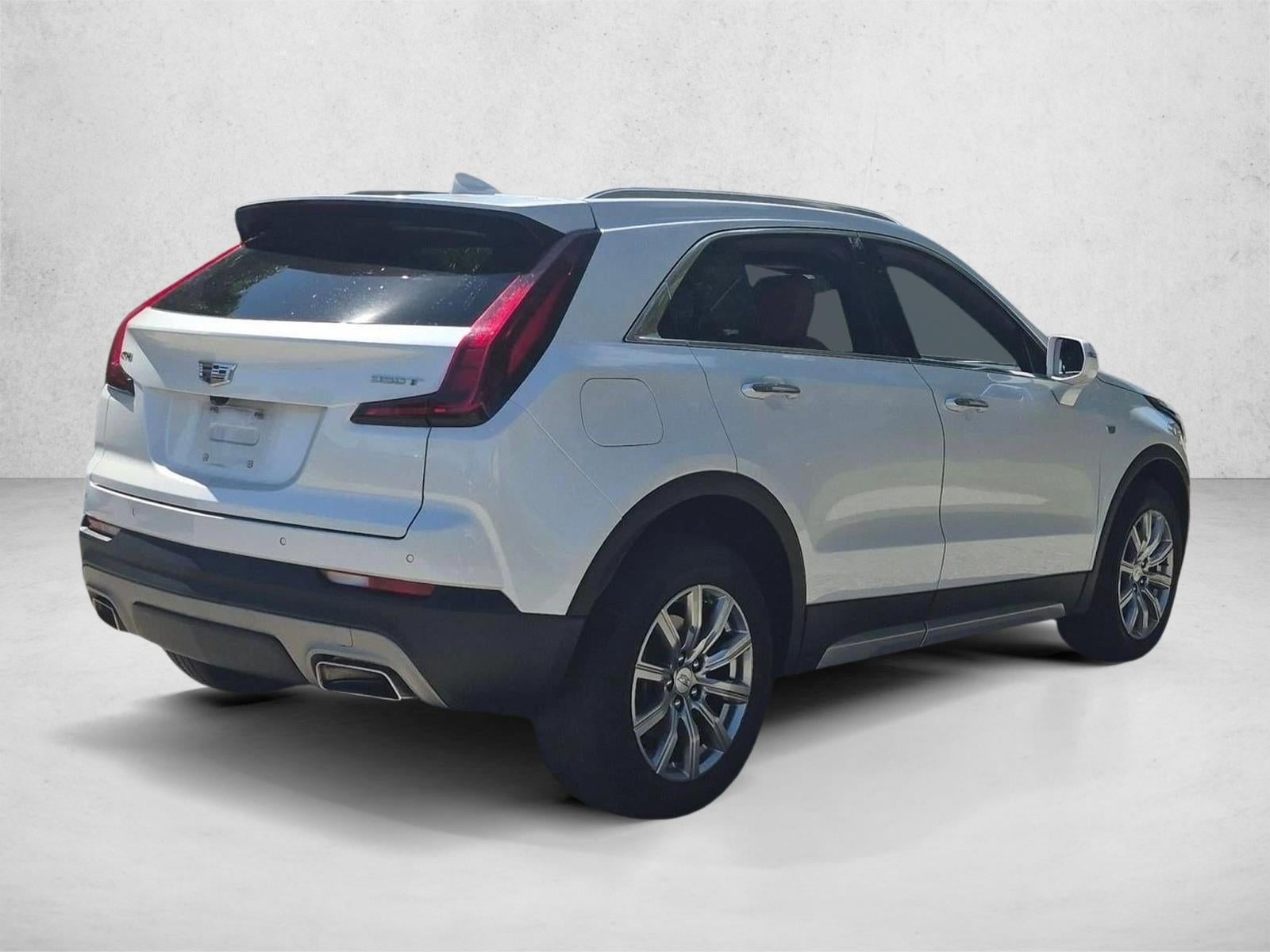 2021 Cadillac XT4 FWD 4dr Premium Luxury