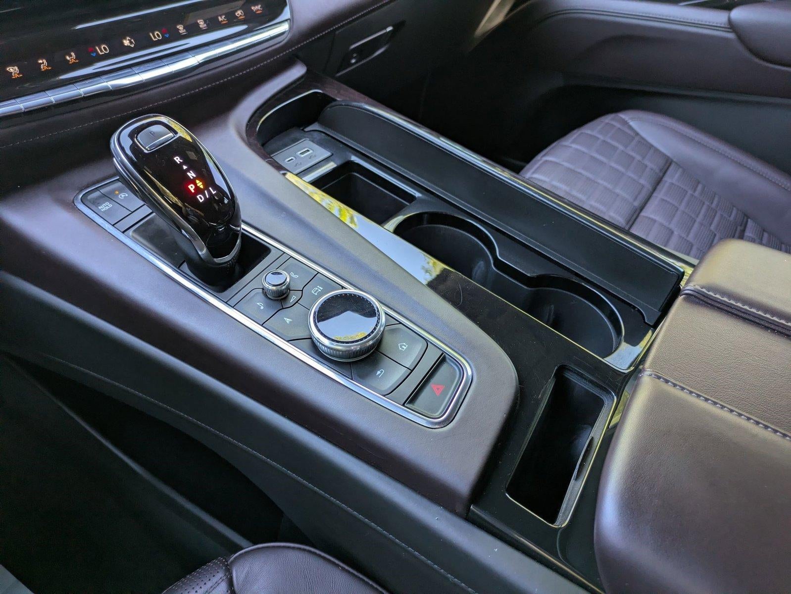 2023 Cadillac Escalade 4WD Sport Platinum