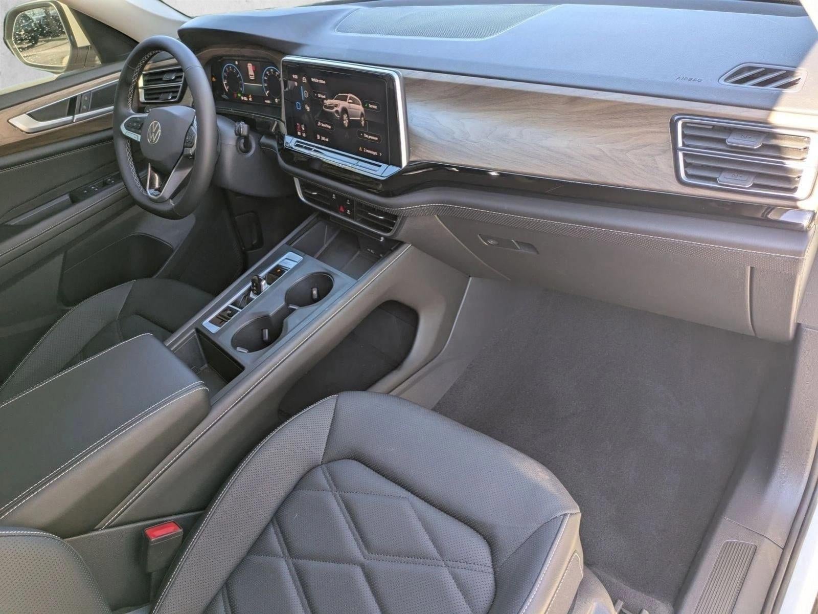 2024 Volkswagen Atlas 2.0T SE FWD