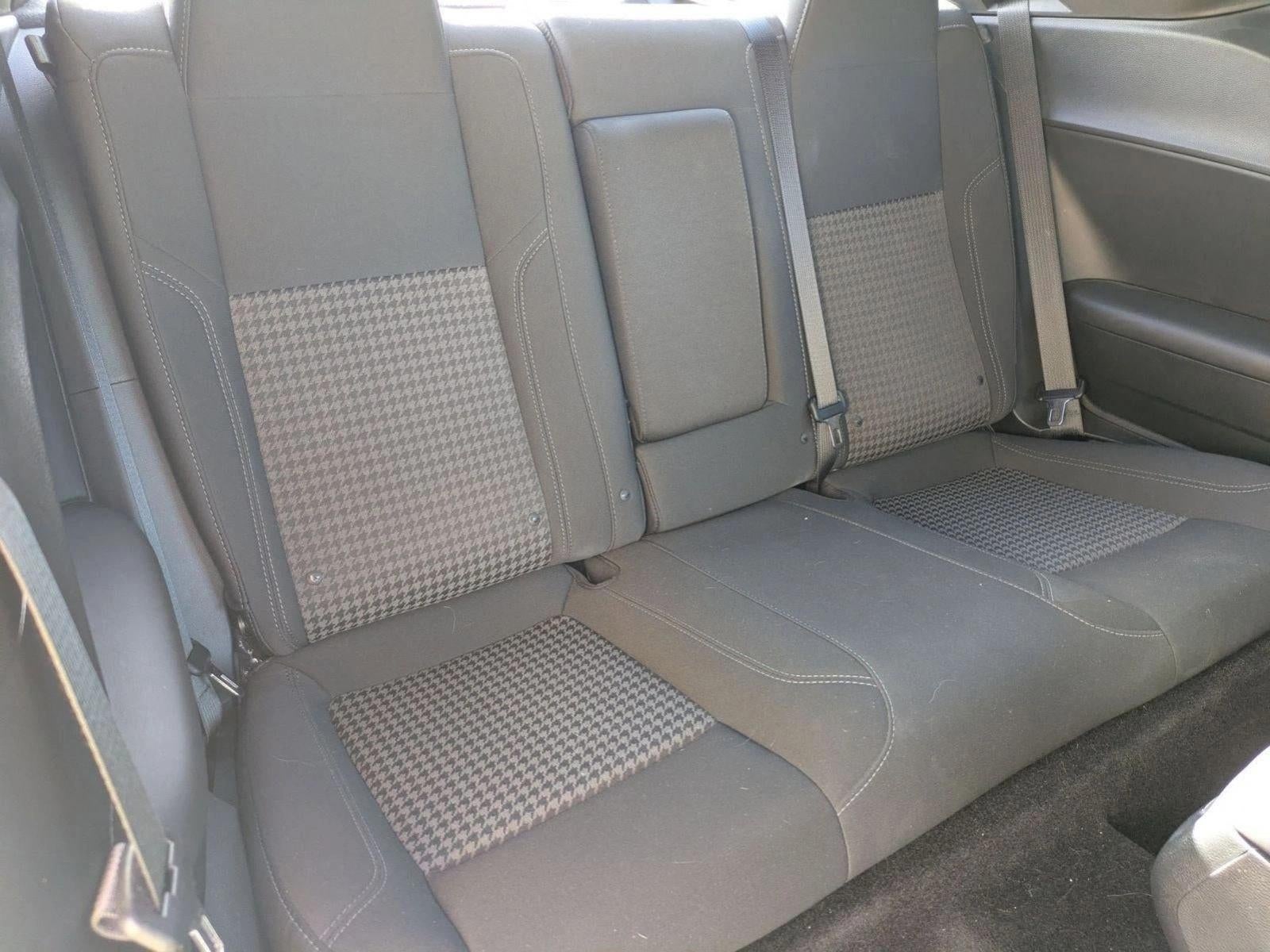 2018 Dodge Challenger R/T RWD