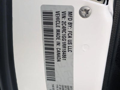 2024 Chrysler Pacifica Limited FWD