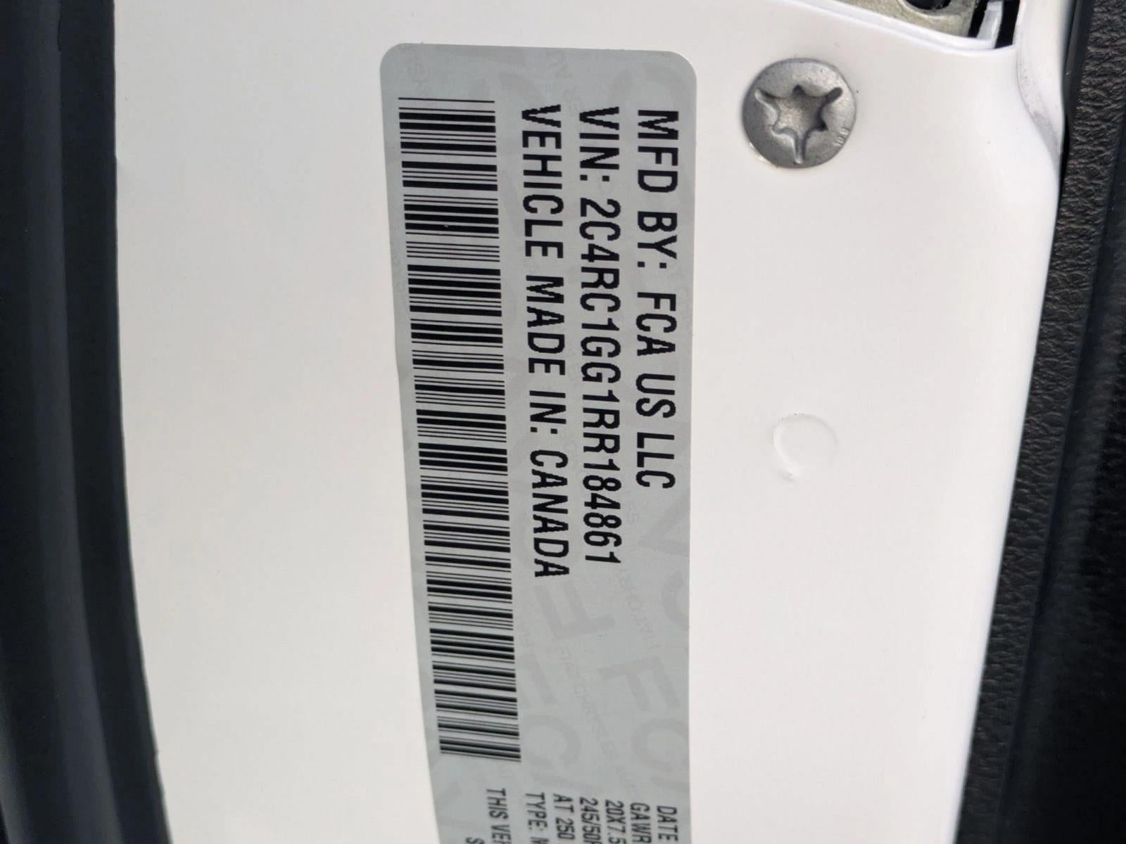 2024 Chrysler Pacifica Limited FWD