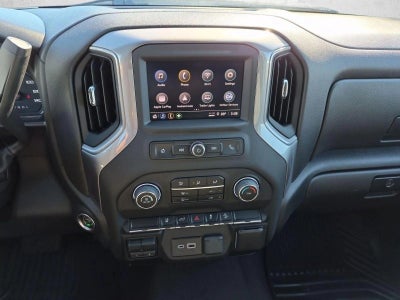 2024 Chevrolet Silverado 2500 HD Crew Cab Standard Box 4-Wheel Drive Custom