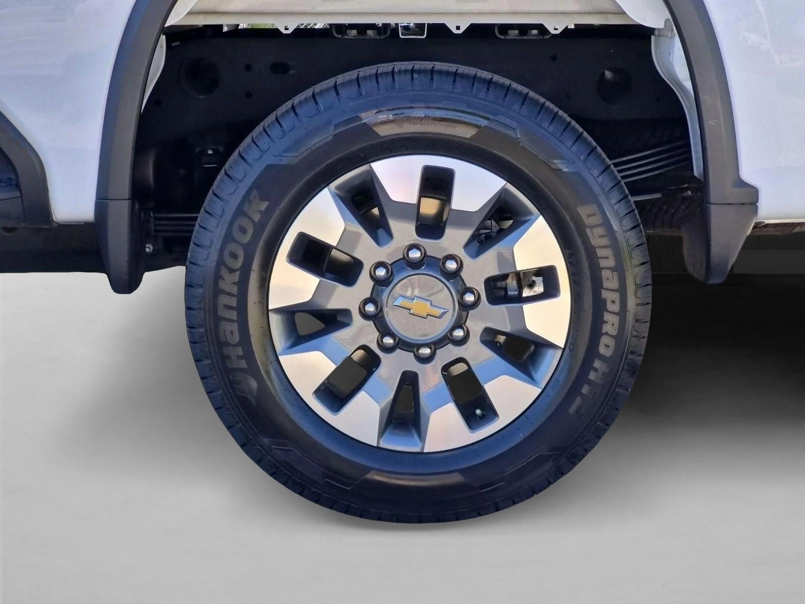 2024 Chevrolet Silverado 2500 HD Crew Cab Standard Box 4-Wheel Drive Custom