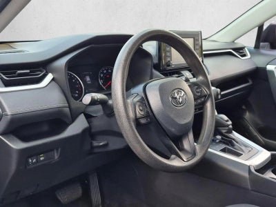 2021 Toyota RAV4 LE FWD (GS)