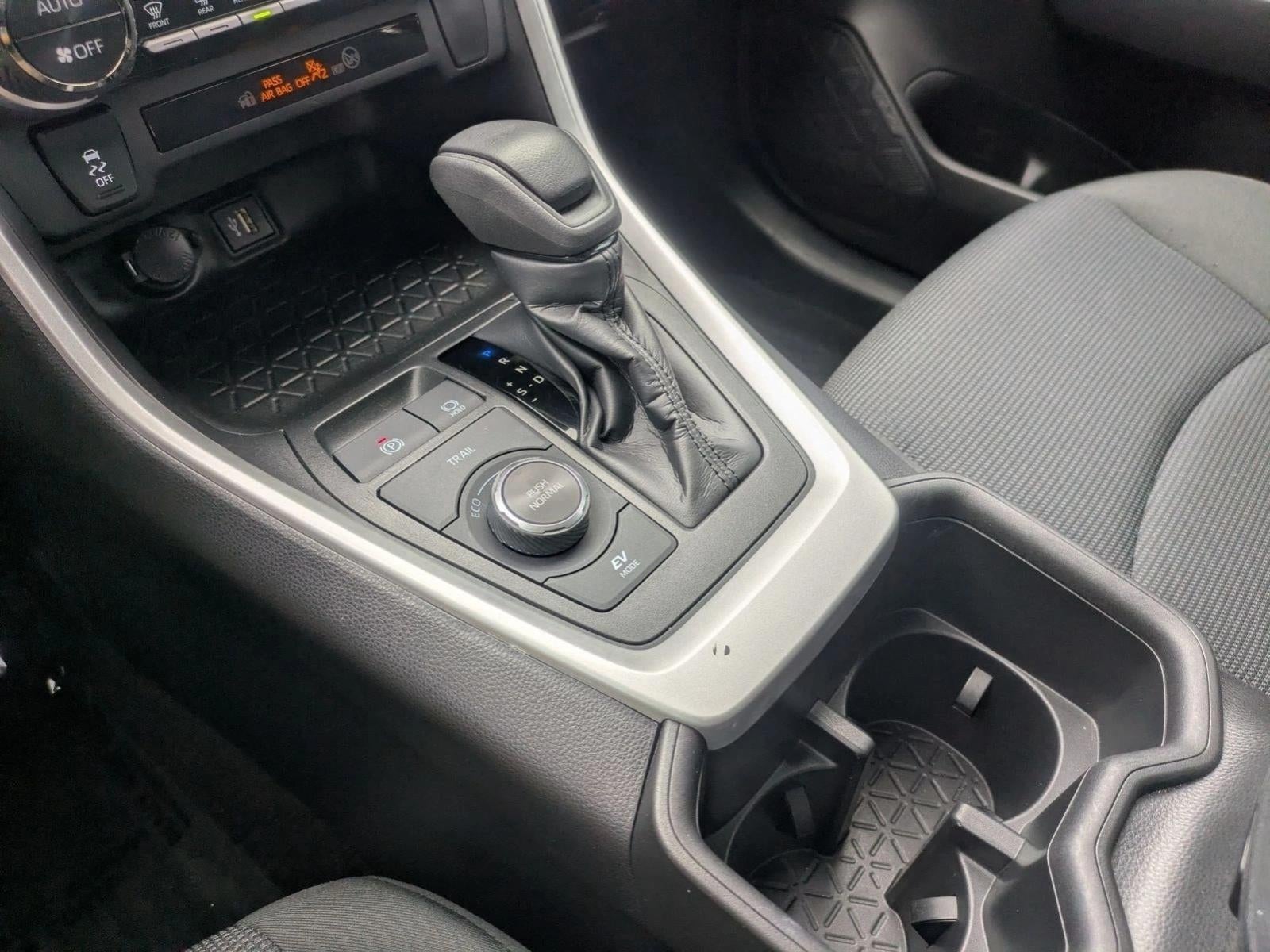 2024 Toyota RAV4 Hybrid LE AWD (Natl)