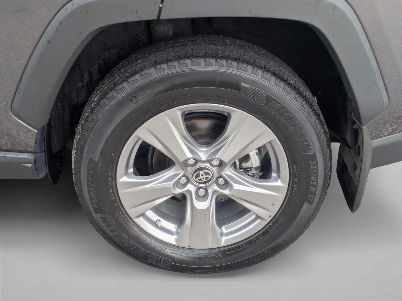 2024 Toyota RAV4 Hybrid LE AWD (Natl)
