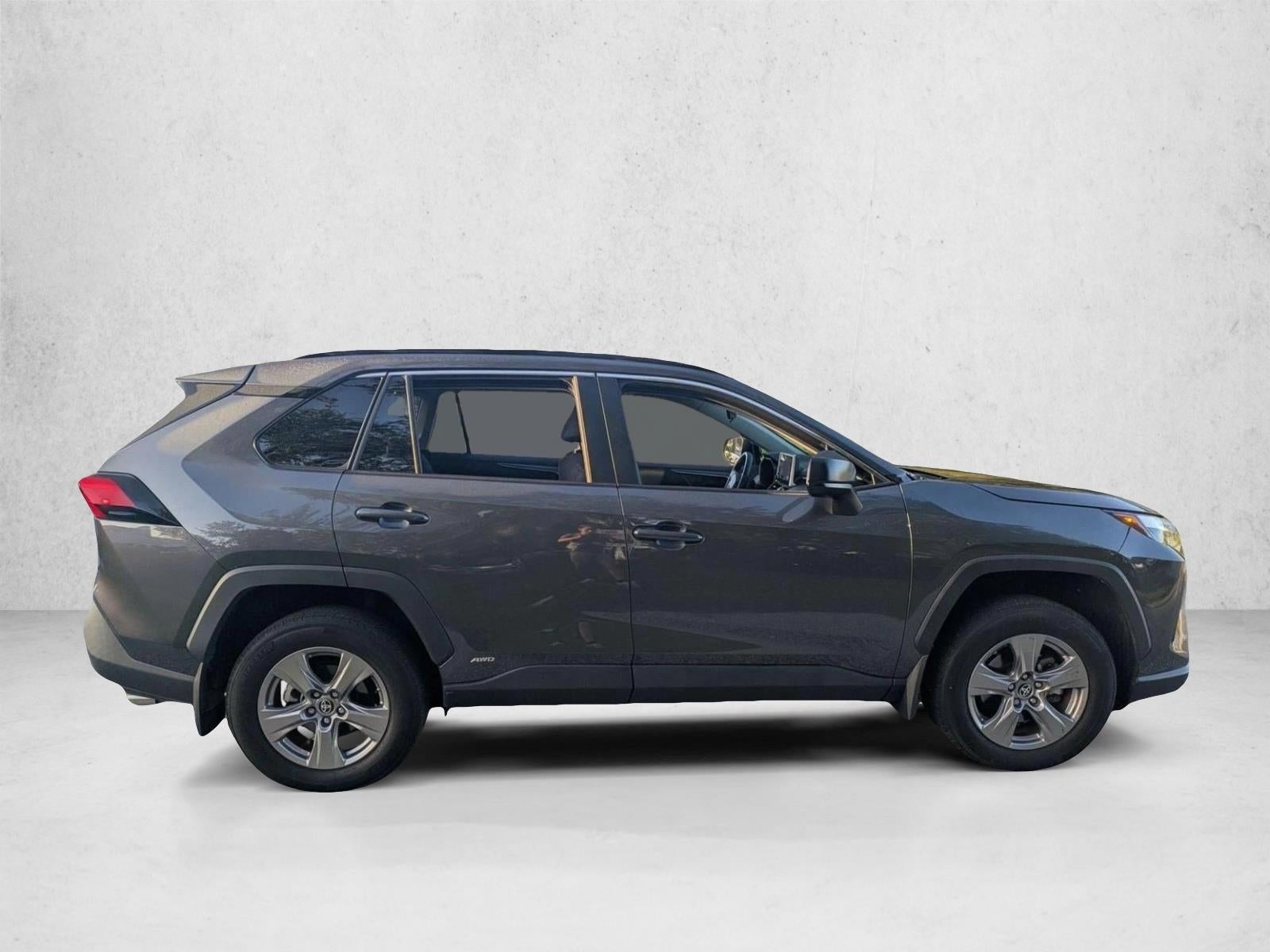 2024 Toyota RAV4 Hybrid LE AWD (Natl)