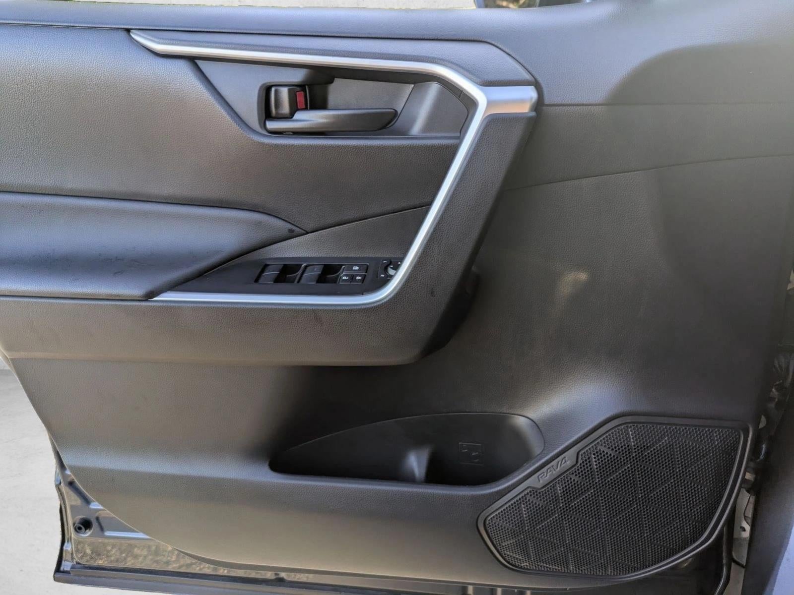 2024 Toyota RAV4 Hybrid LE AWD (Natl)