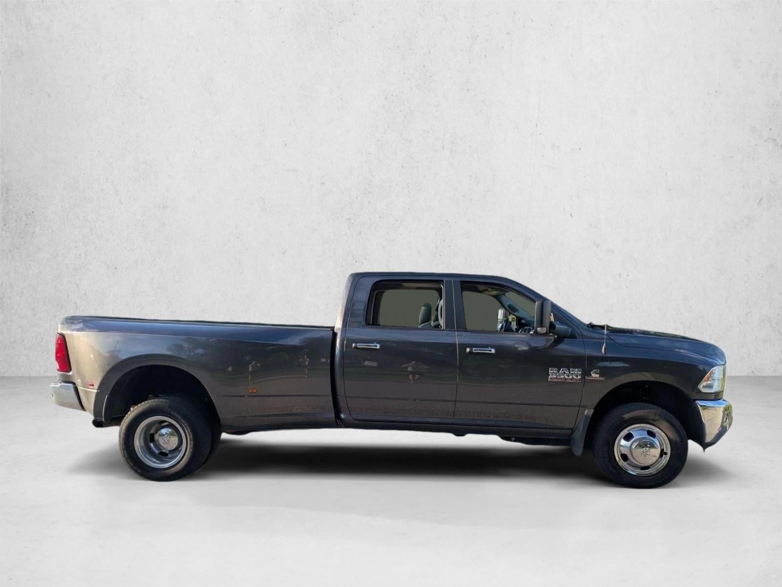 2018 RAM 3500 SLT 4x4 Crew Cab 8' Box